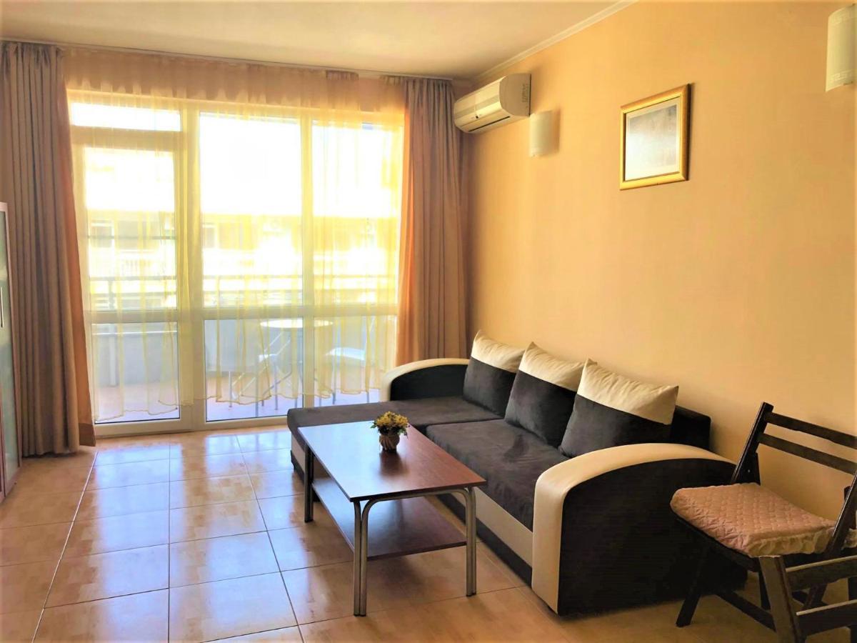 Apartment In Central Plaza Σάνι Μπιτς Εξωτερικό φωτογραφία