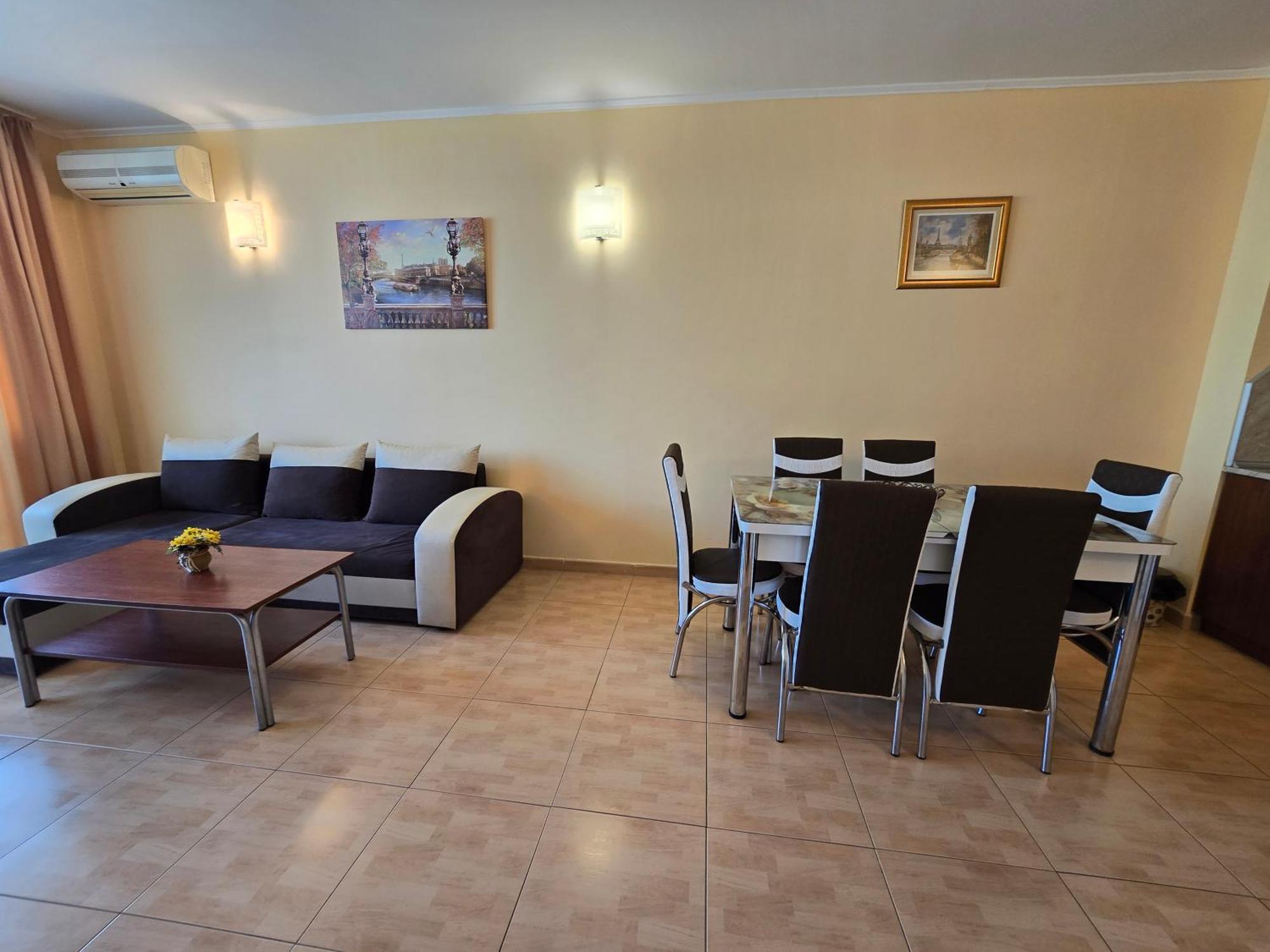 Apartment In Central Plaza Σάνι Μπιτς Εξωτερικό φωτογραφία